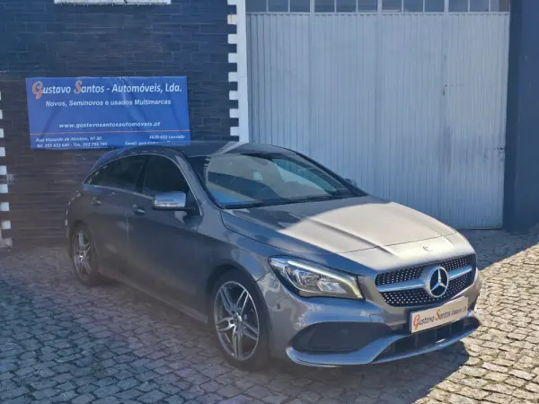 Mercedes-Benz CLA 200 AMG Line 1