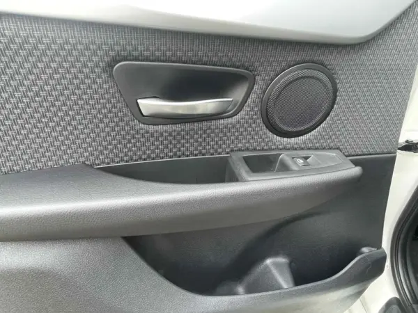 BMW 216 Gran Tourer d 28