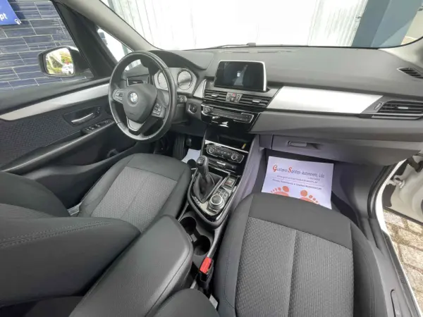 BMW 216 Gran Tourer d 12