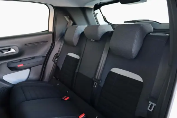Citroen e-C3 44 kWh Autonomia Conforto Collection 8