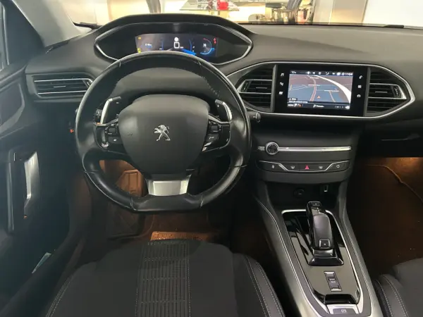 Peugeot 308 SW 1.5 BlueHDi Allure Pack EAT8 7