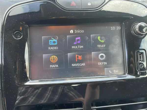 Renault Clio Sport Tourer 0.9 TCe Limited Edition 14