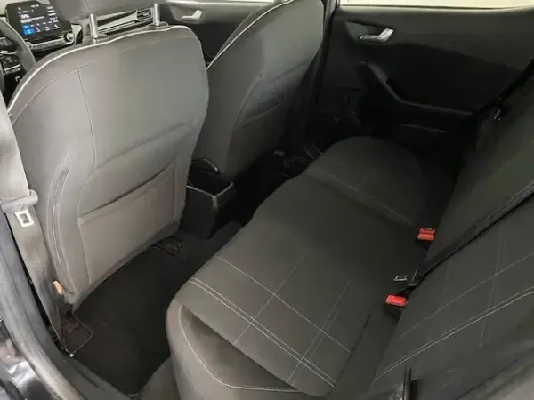 Ford Fiesta 1.1 Ti-VCT Titanium 12