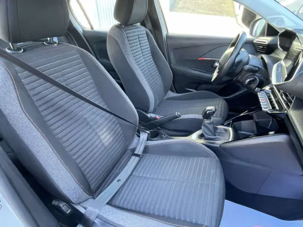 Peugeot 208 1.2 PureTech Active Pack 17