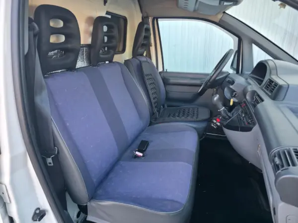 Fiat Scudo 1.9 d 3 lugares 8