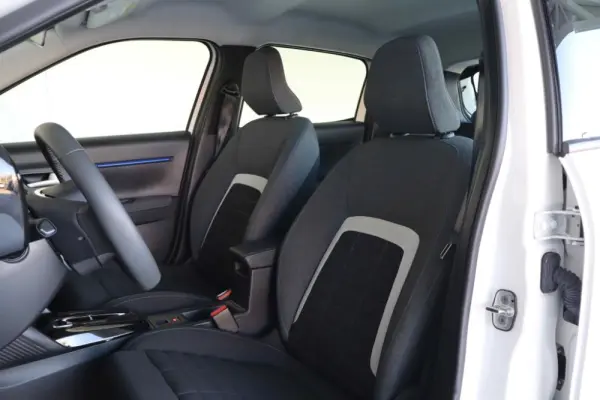Citroen e-C3 44 kWh Autonomia Conforto Collection 7