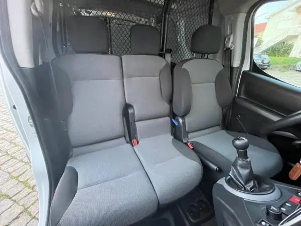 Peugeot Partner 1.6 BlueHDi Confort 9