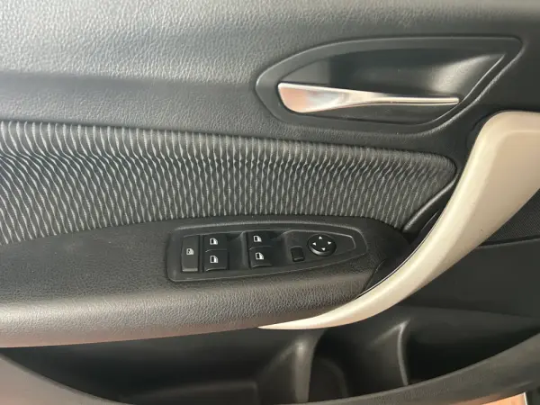 BMW 116 d EfficientDynamics 14