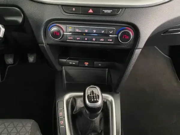 Kia Ceed 1.0 T-GDi Drive 13