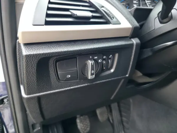 BMW 116 d EfficientDynamics 12