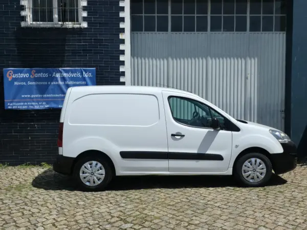 Peugeot Partner 1.6 HDI 3 Lugares 4