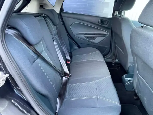 Ford Fiesta 1.4 TDCI Titanium 12