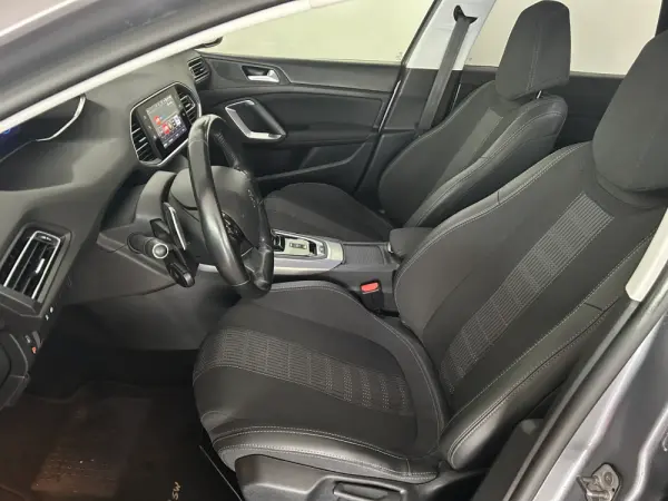 Peugeot 308 SW 1.5 BlueHDi Allure Pack EAT8 5