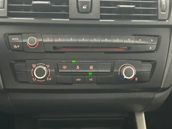 BMW 116 d EfficientDynamics 9