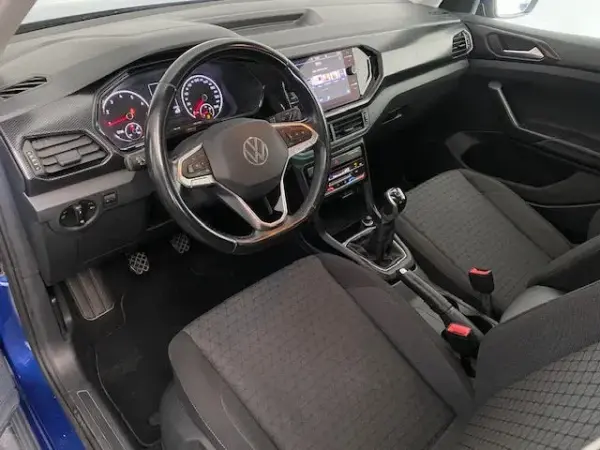 Volkswagen T-Cross 1.0 TSI Life 5