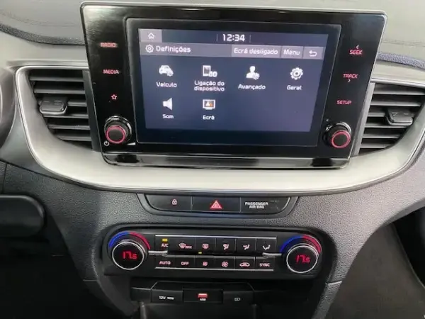 Kia Ceed 1.0 T-GDi Drive 10