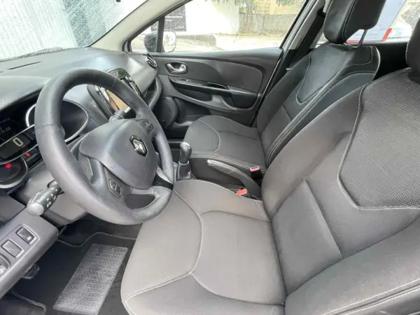 Renault Clio Sport Tourer 0.9 TCe Limited Edition 8