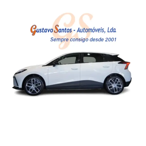 MG MG4 64 kWh Luxury 3