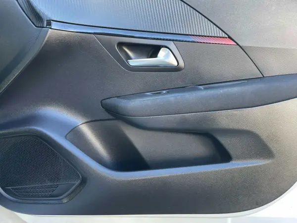 Peugeot 208 1.2 PureTech Active Pack 26