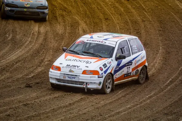 Fiat Punto Sport 16V 13