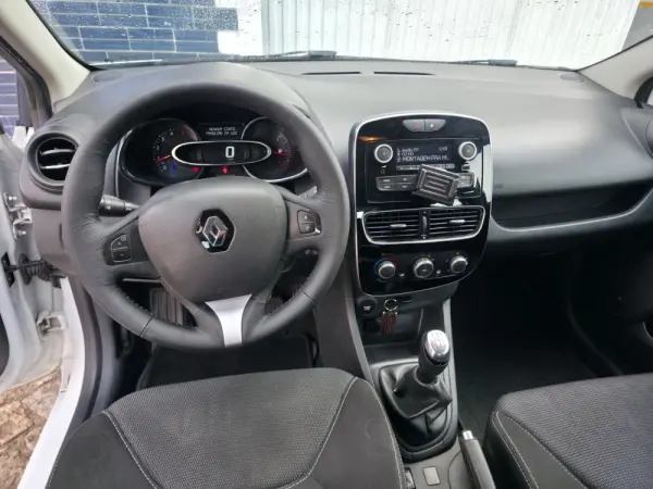 Renault Clio 1.5 dCi Zen 8