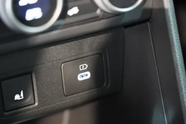 Dacia Jogger 1.0 ECO-G Extreme 7L Bi-Fuel 10