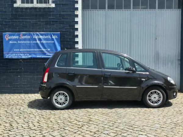 Lancia Musa 1.4 16V Platino 4