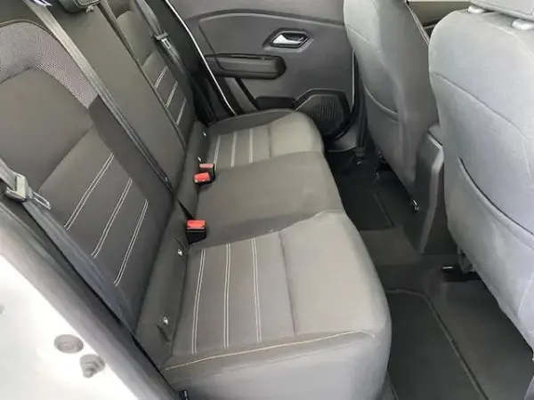 Dacia Sandero 1.0 TCe Expression 11