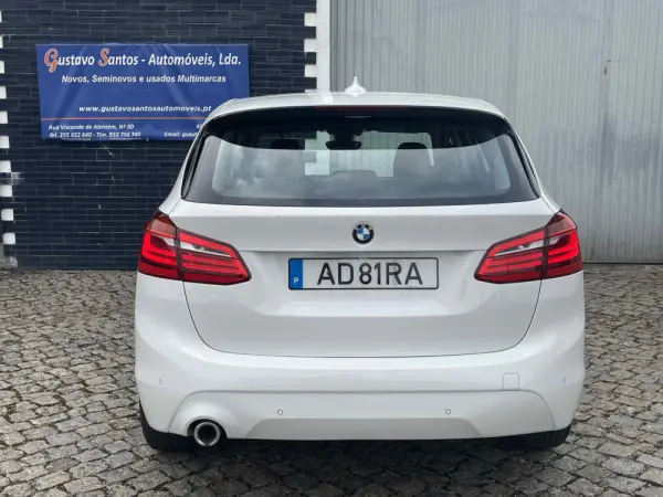 BMW 216 Gran Tourer d 6