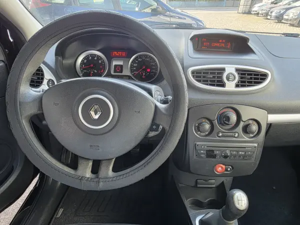 Renault Clio 1.2 TCE Dynamique S 8