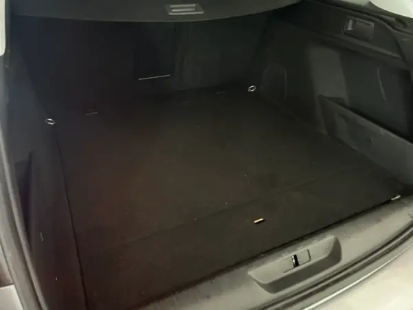 Peugeot 308 SW 1.5 BlueHDi Allure Pack EAT8 23