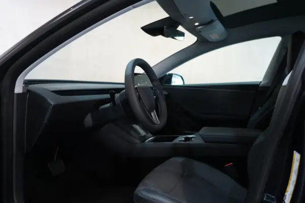 Tesla Model 3 Tração Traseira 7