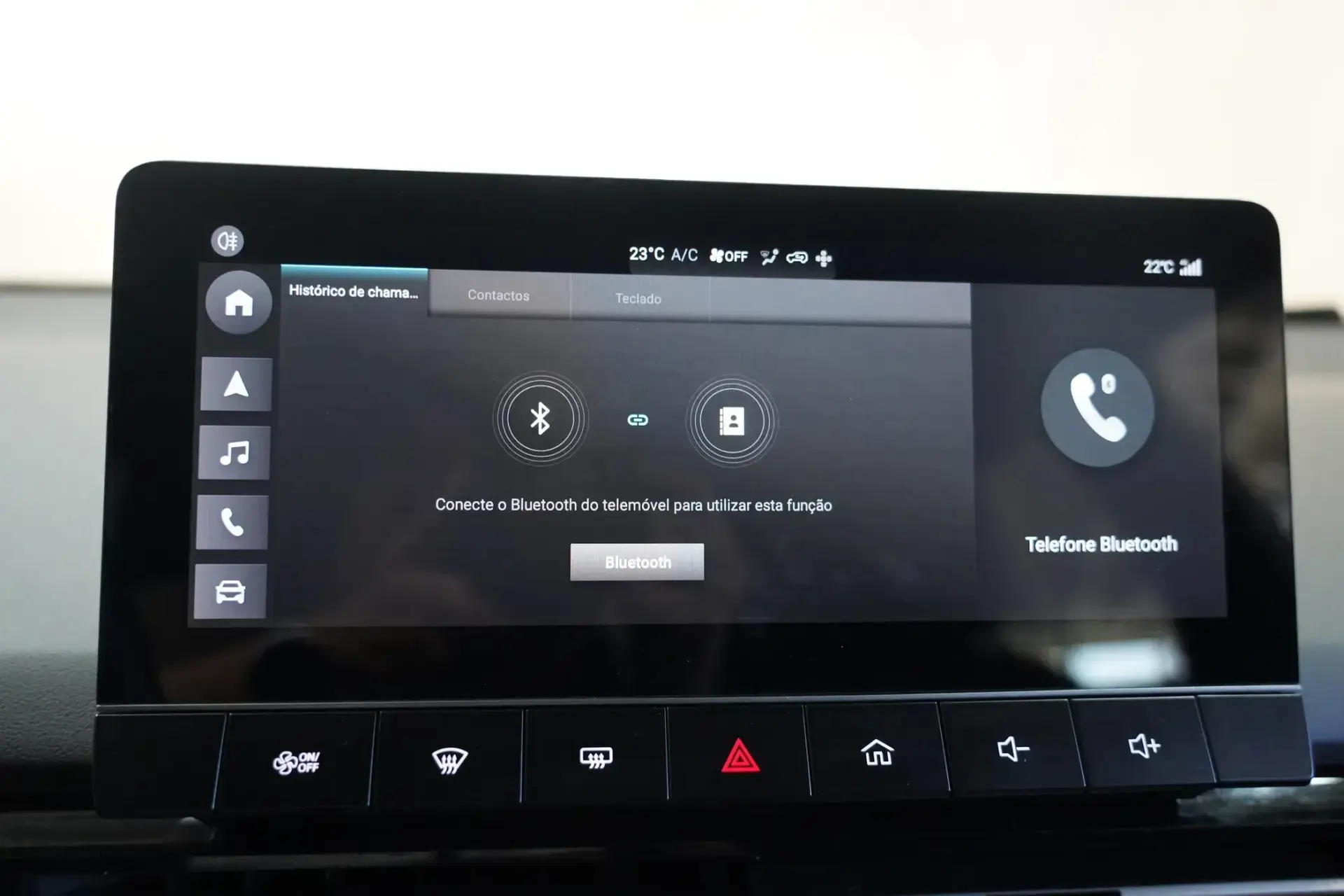 MG MG4 64 kWh Luxury 13
