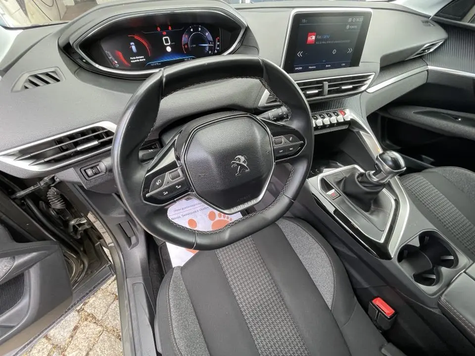 Peugeot 3008 1.5 BlueHDi Active Pack 7