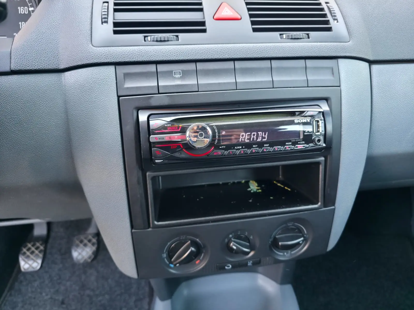 Skoda Fabia 1.2 Classic AC 10