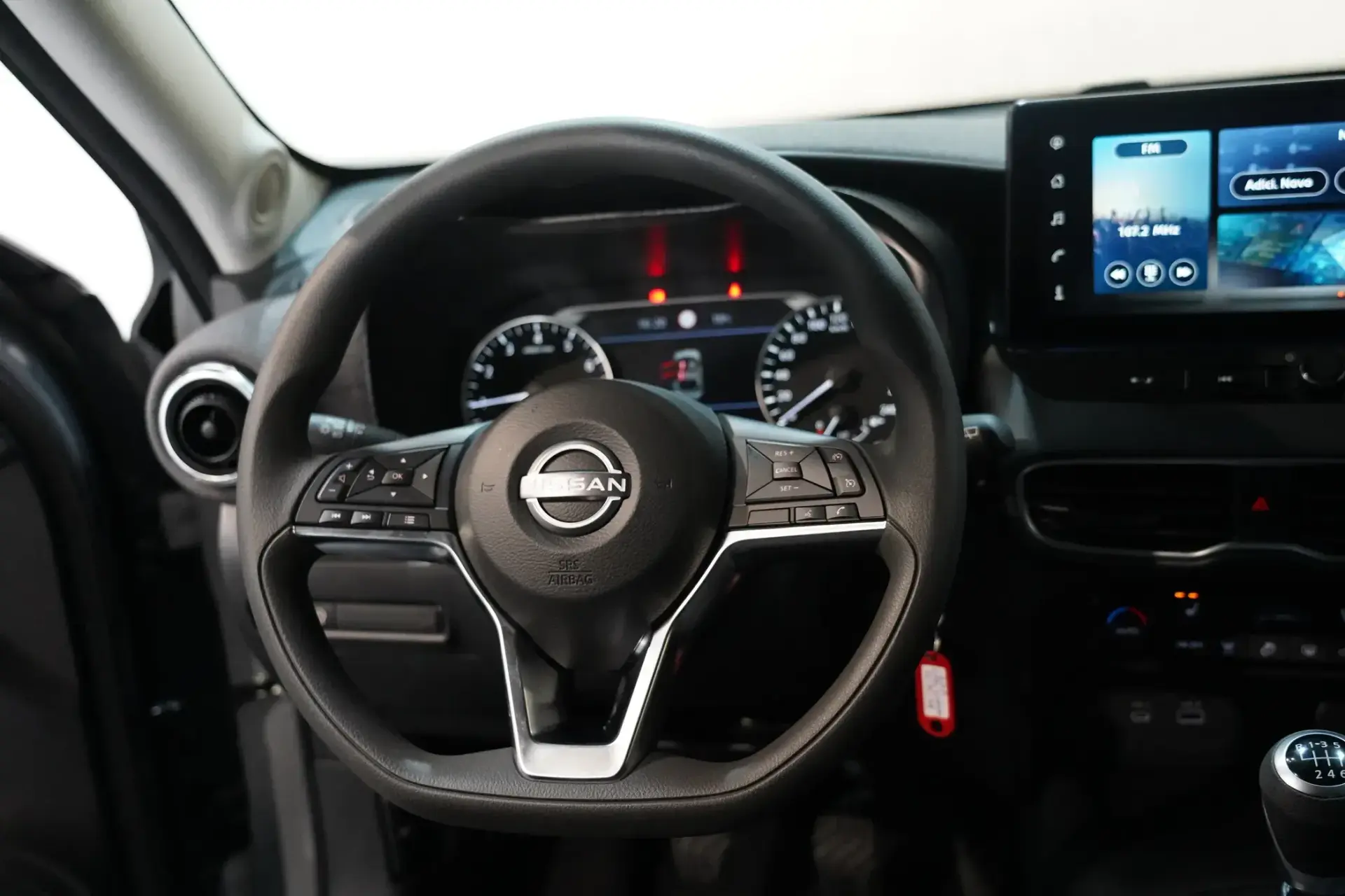 Nissan Juke 1.0 DIG-T Acenta+ 5