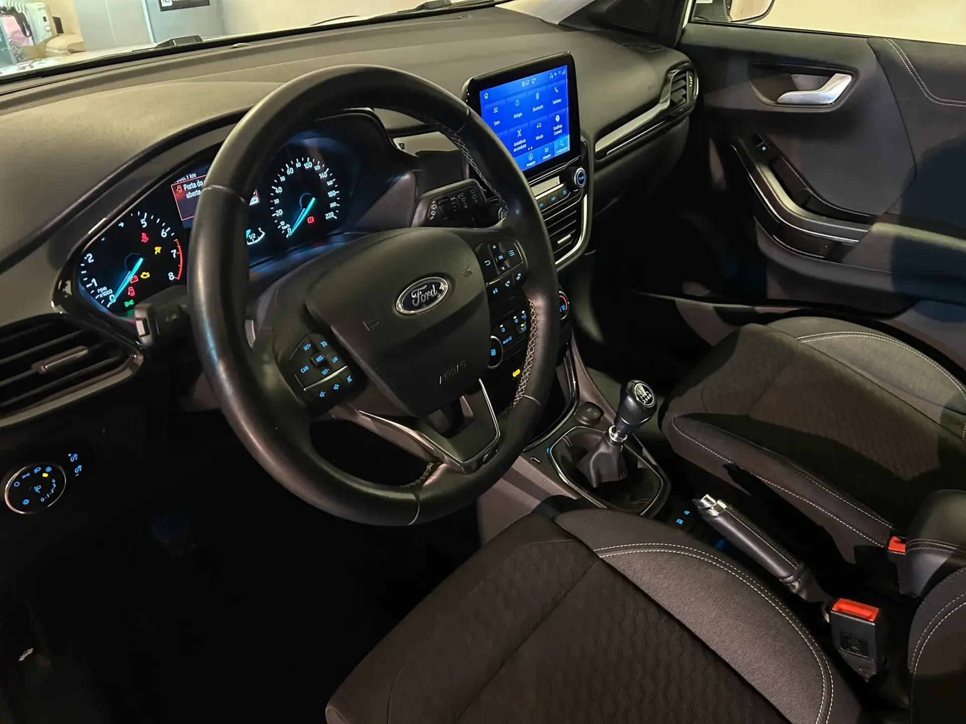 Ford Puma 1.0 EcoBoost MHEV Titanium Design 7