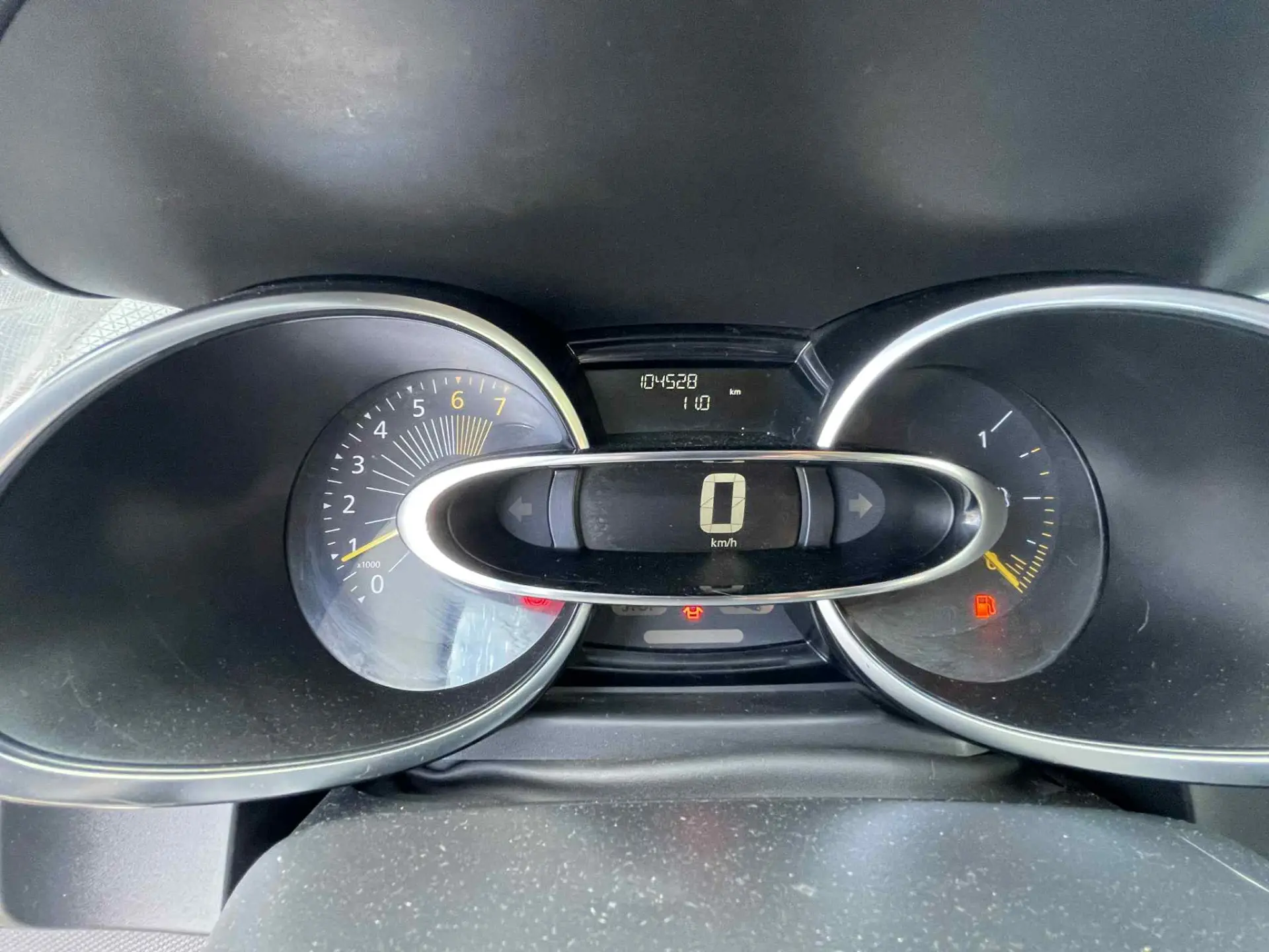 Renault Clio Sport Tourer 0.9 TCe Limited Edition 11