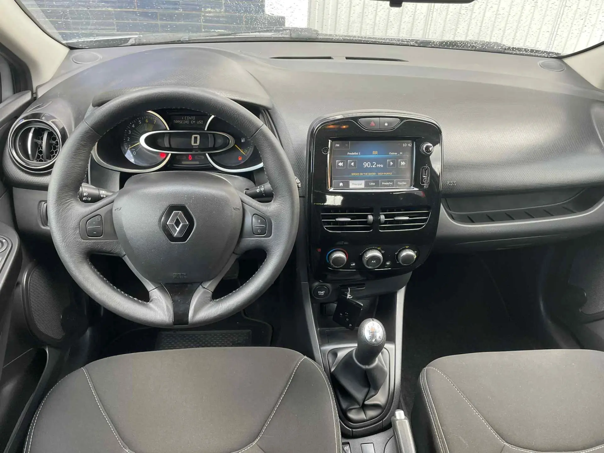 Renault Clio Sport Tourer 0.9 TCe Limited Edition 10