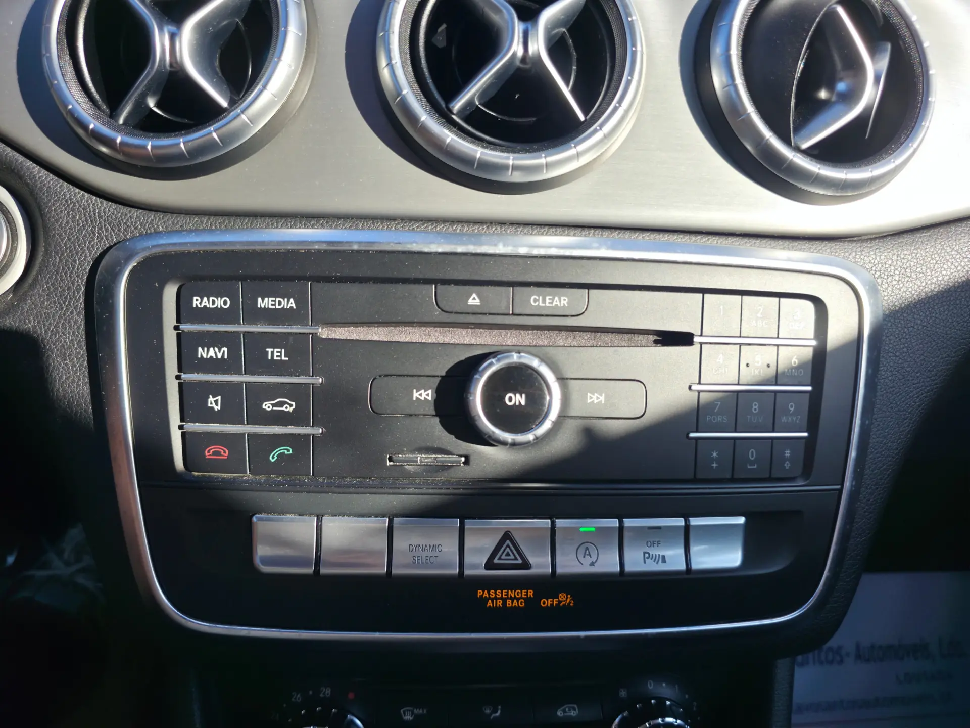 Mercedes-Benz CLA 200 AMG Line 12