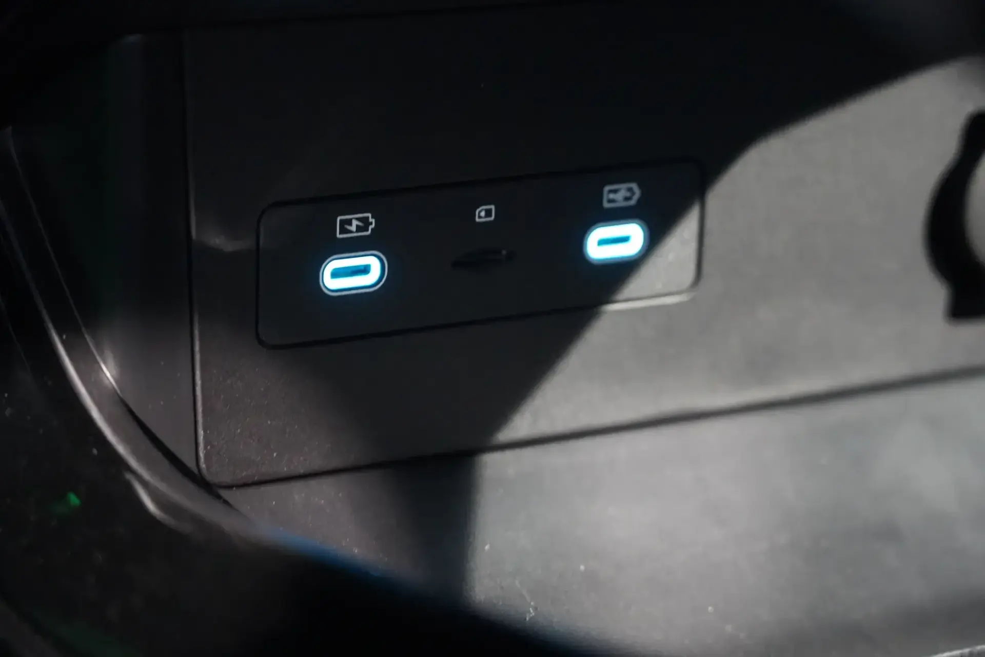 BYD Seal U 1.5 DM-i Comfort 16
