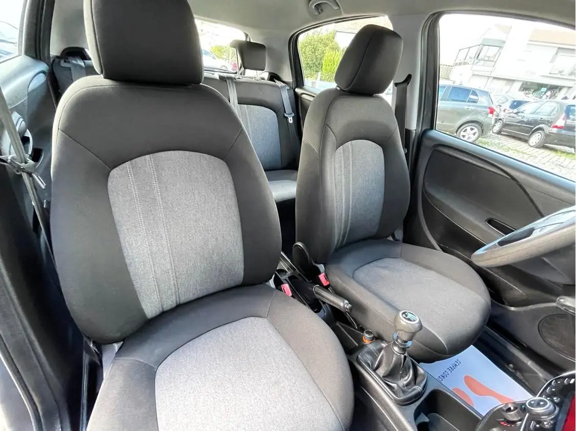 Fiat Punto 1.2 Easy S&S 17