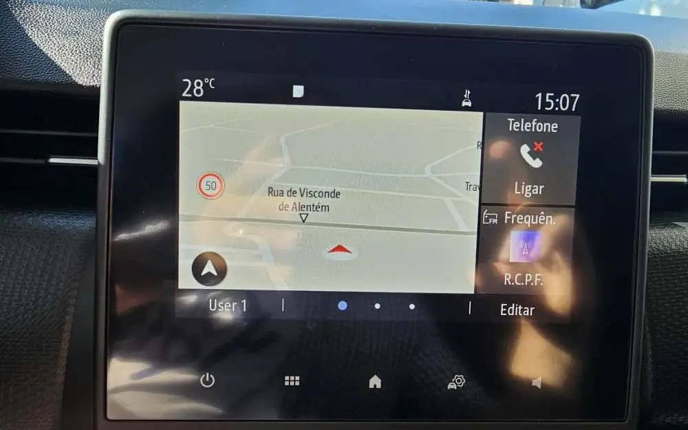 Renault Clio 1.0 TCe Intens 11