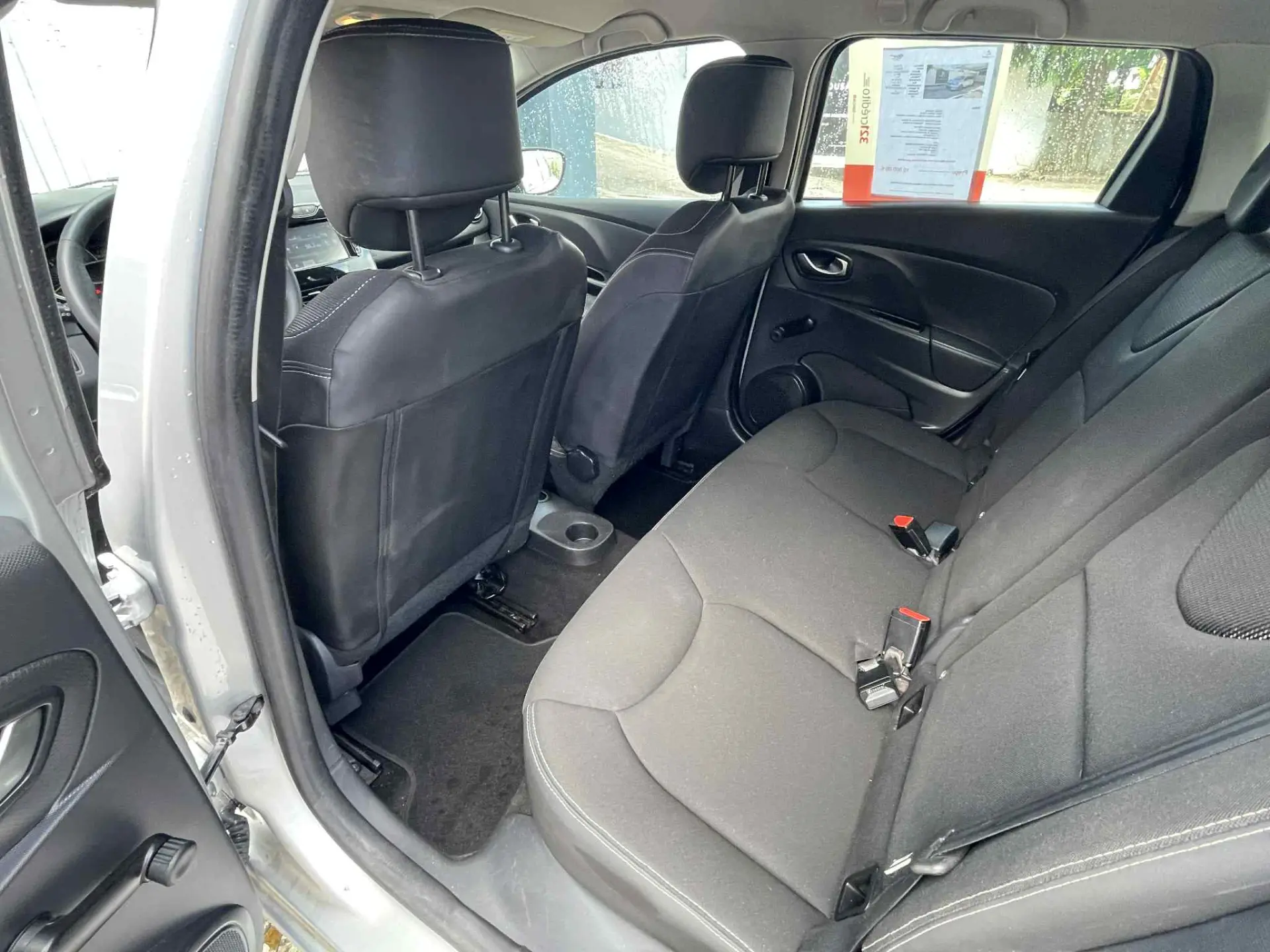 Renault Clio Sport Tourer 0.9 TCe Limited Edition 23