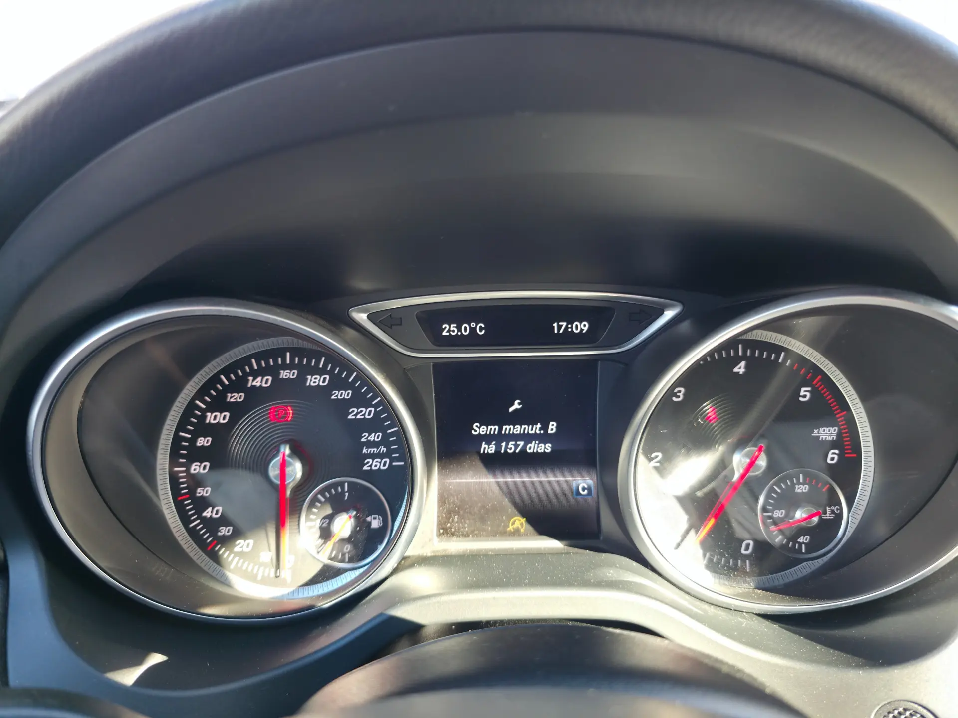 Mercedes-Benz CLA 200 AMG Line 18