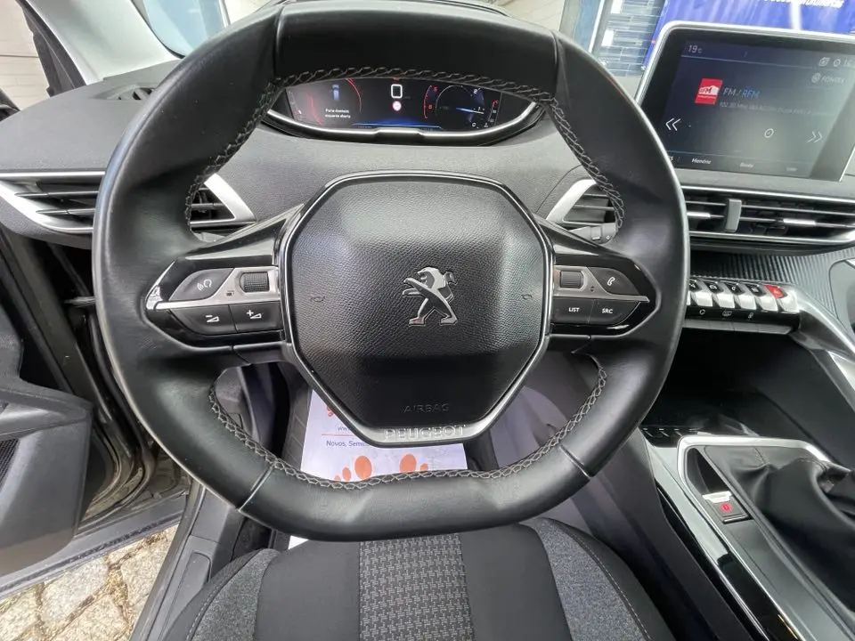 Peugeot 3008 1.5 BlueHDi Active Pack 8