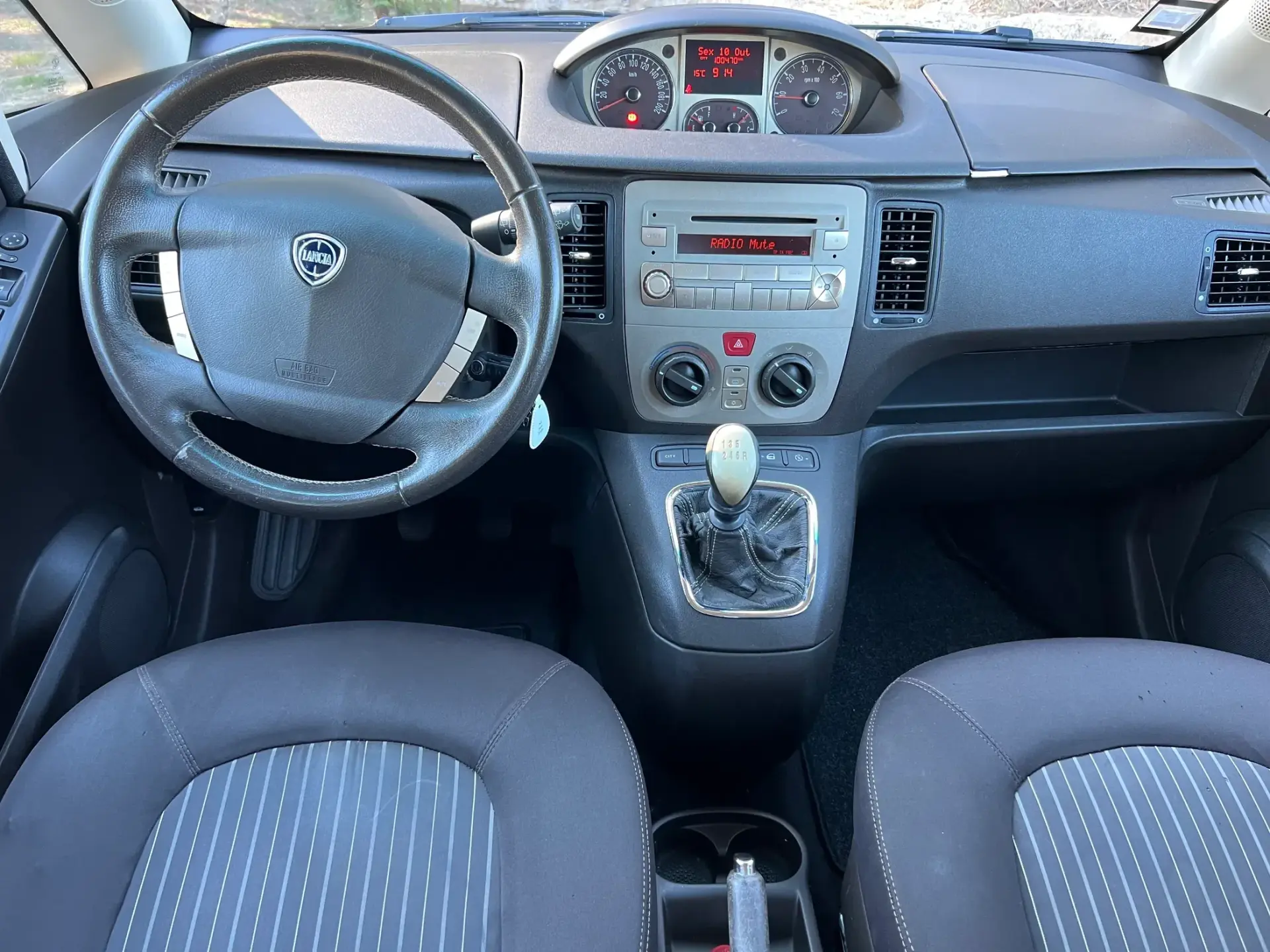 Lancia Musa 1.4 16V Platino 7
