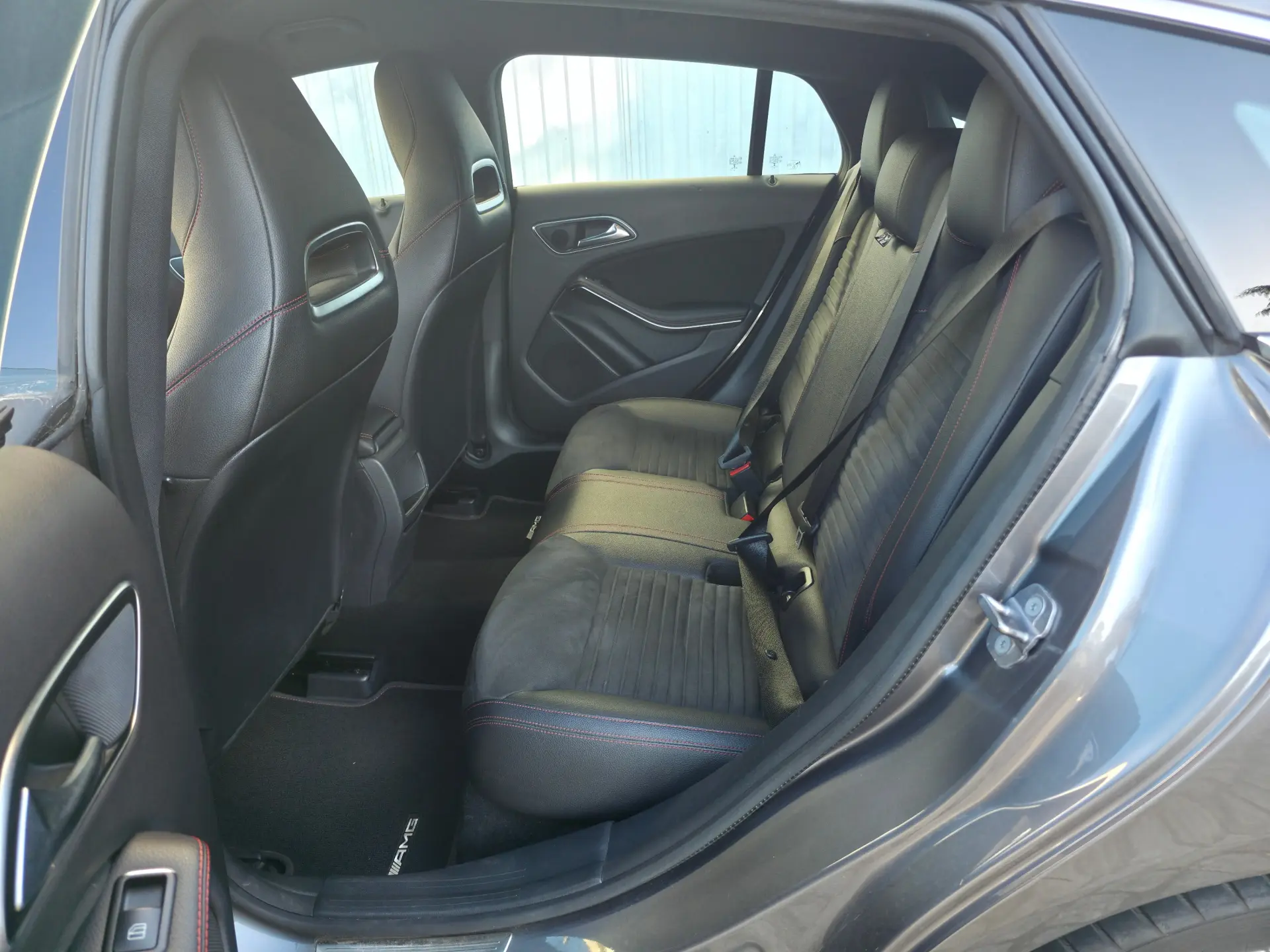 Mercedes-Benz CLA 200 AMG Line 22