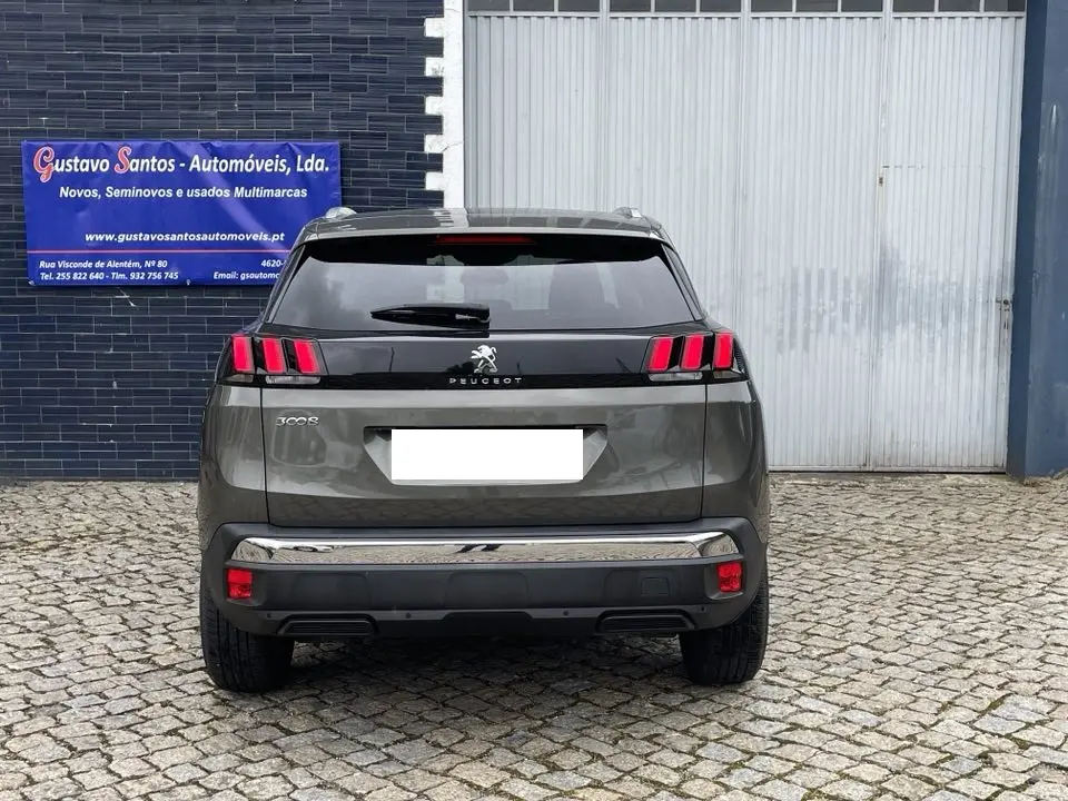 Peugeot 3008 1.5 BlueHDi Active Pack 6