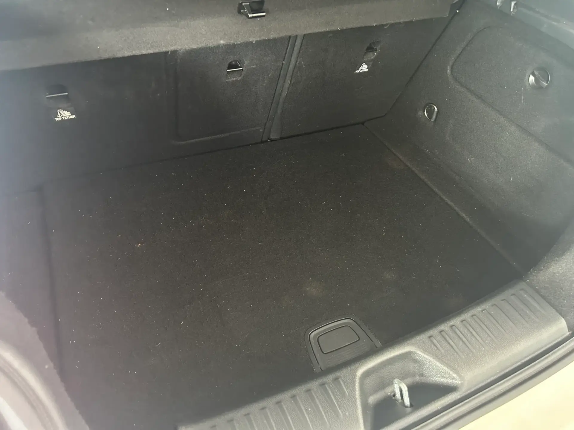 Mercedes-Benz A 180 d 7G-DCT AMG Line 14